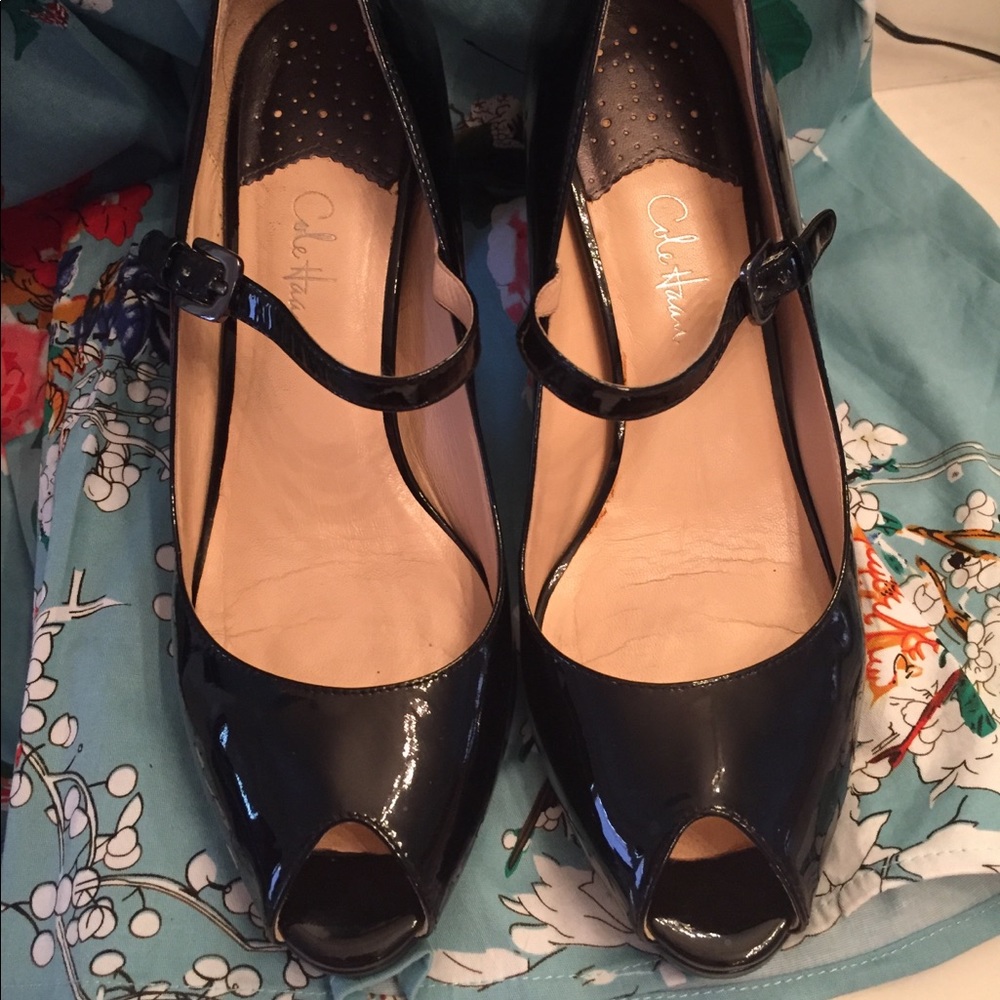 Cole Haan Peep Toe Maryjane Black Pump Nike Air